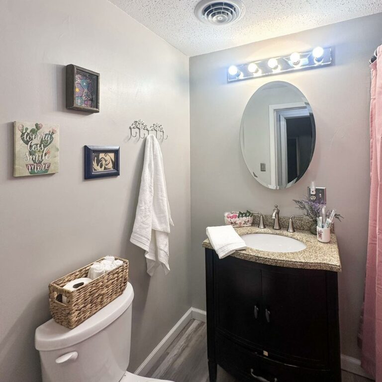 469380712 122196394400188375 2904456302993670471 n 768x769